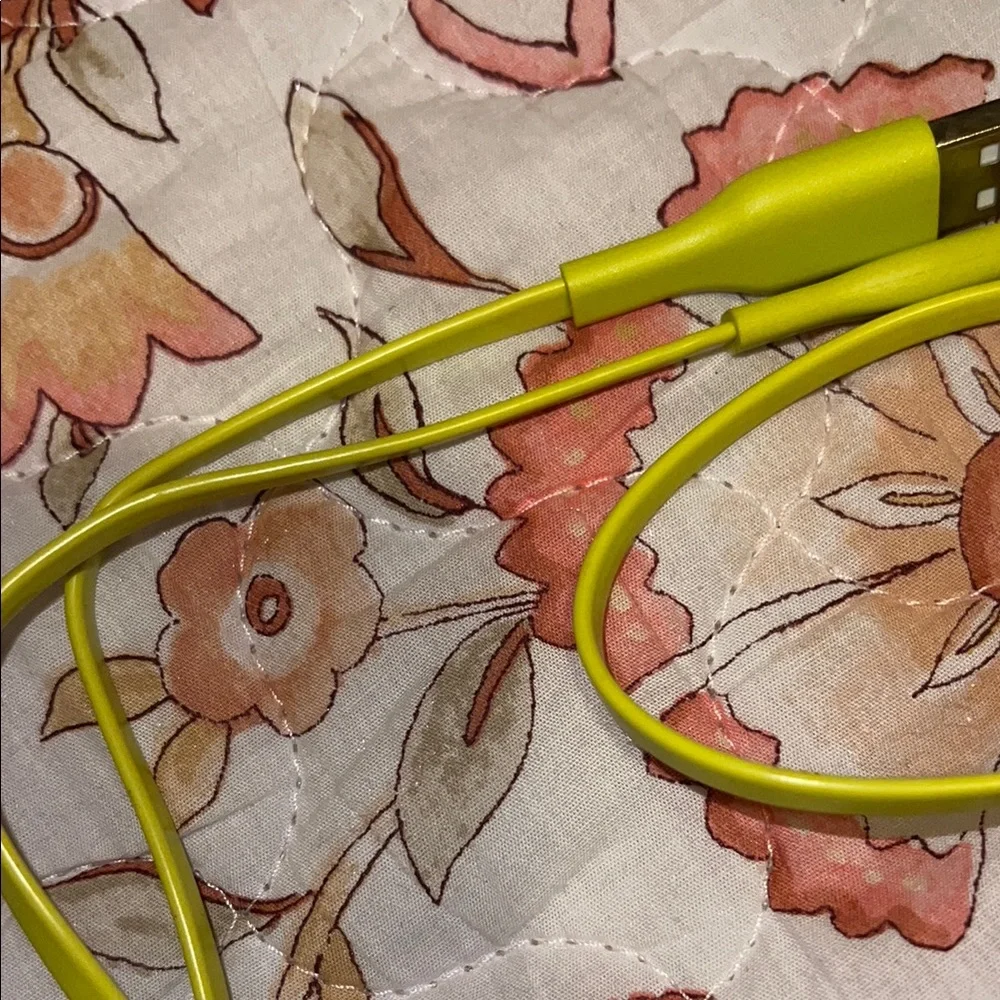 Green and Yellow Durable USB Cable for Cell Phones